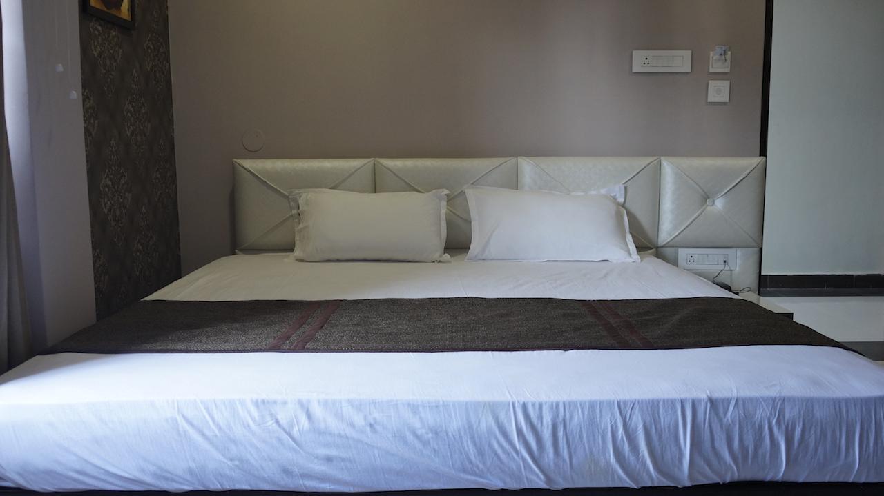 Hotel Golden Tulip Jalpaiguri Luaran gambar